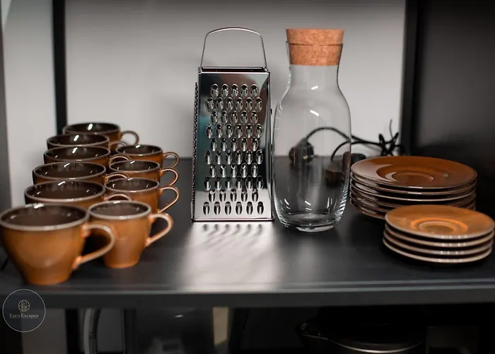 Luxury 2-bedroom 2-bath With Balcony Near Pipera Metro Бухарест