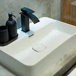 公寓 Two-bedroom With Wraparound Balcony Near Pipera Metro 布加勒斯特