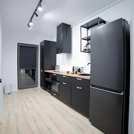 Luxury 2-bedroom 2-bath With Balcony Near Pipera Metro