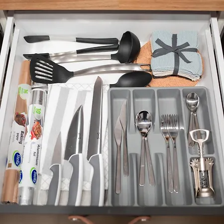 Luxury 2-bedroom 2-bath With Balcony Near Pipera Metro Bucarest