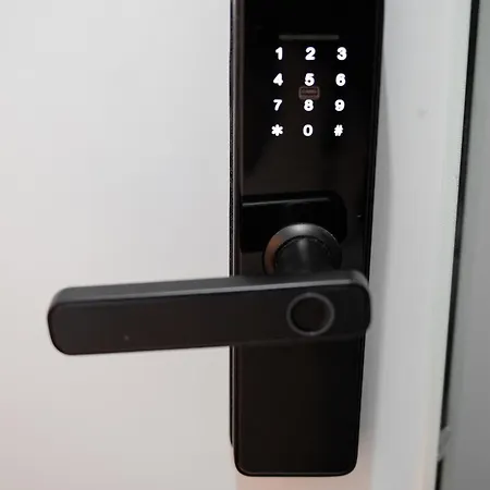 Appartamento Luxury 2-bedroom 2-bath With Balcony Near Pipera Metro *