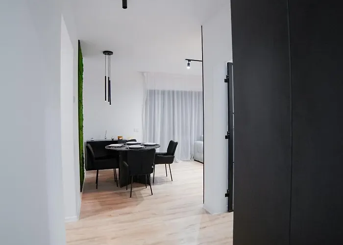 Apartment Luxury 2-bedroom 2-bath With Balcony Near Pipera Metro Bucharest