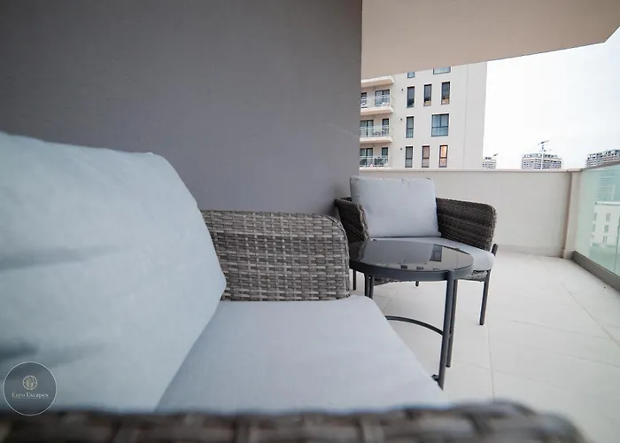 Luxury 2-bedroom 2-bath With Balcony Near Pipera Metro * Bucureşti