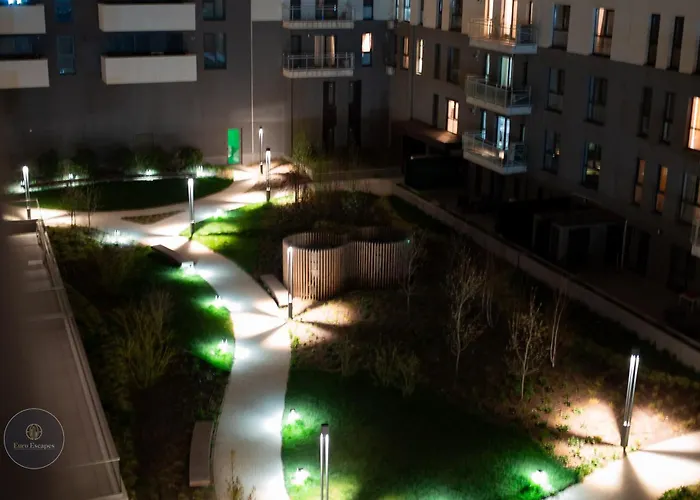 Luxury 2-bedroom 2-bath With Balcony Near Pipera Metro Apartament