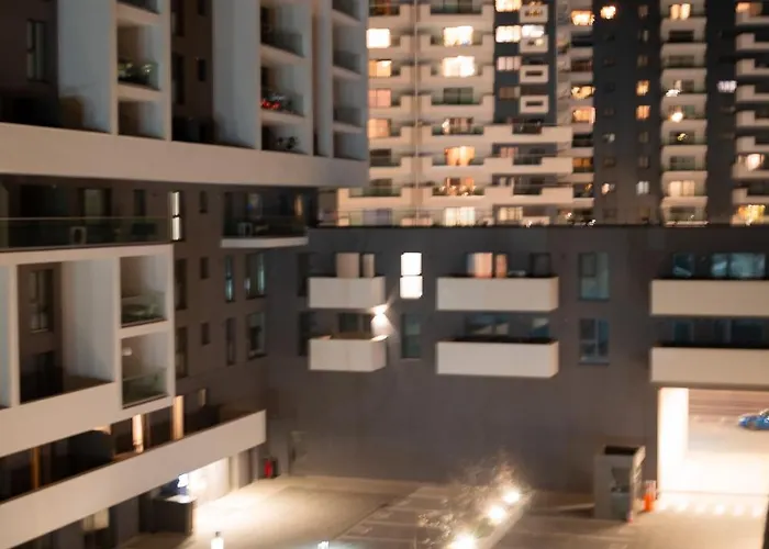 Apartment Luxury 2-bedroom 2-bath With Balcony Near Pipera Metro